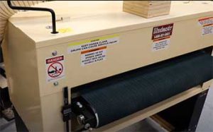 Read more about the article Woodmaster Drum Sander Reviews: With Pros And Cons
