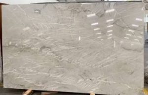 Read more about the article Bianco Superiore Quartzite Reviews: Is It Worth It?