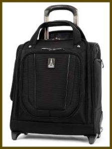 Read more about the article TravelPro Crew Versapack Vs. Platinum Elite Luggage