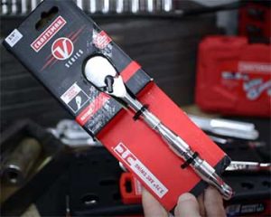 Read more about the article Pittsburgh Vs. Craftsman Tools: A Detailed Comparison