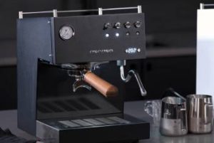 Read more about the article Ascaso Steel Uno Vs. Duo: Espresso Machine Showdown