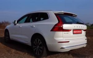 Read more about the article Genesis GV70 Vs. Volvo XC60: A Comprehensive Analysis