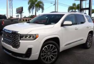 Read more about the article GMC Yukon Vs. Acadia: Driving Through The Differences
