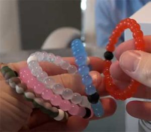 Read more about the article Why Are Lokai Bracelets So Expensive? – A Closer Look!