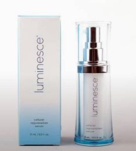 Read more about the article Jeunesse Luminesce Cellular Rejuvenation Serum Reviews – Is It Worth It?