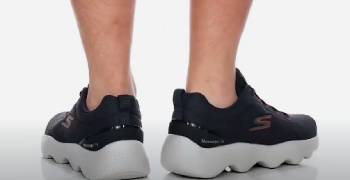 skechers massage fit shoes