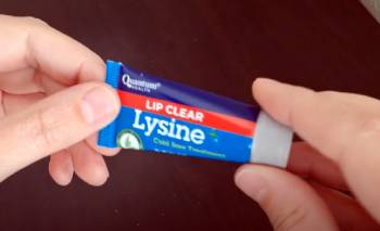 lysine lip clear