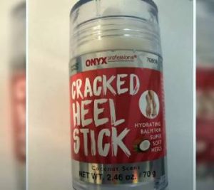 Read more about the article Onyx Cracked Heel Stick Reviews – Is It Worth It?