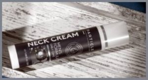 Read more about the article Particle Neck Cream Reviews From My Personal Experience