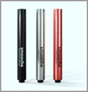 Read more about the article Smooche Lip Plumper Reviews: Is It Worth It?
