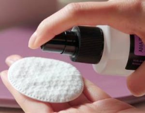 Read more about the article COSRX AHA/BHA Toner Review From My Personal Experience