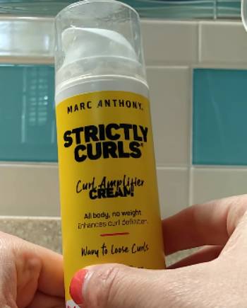 marc anthony curls
