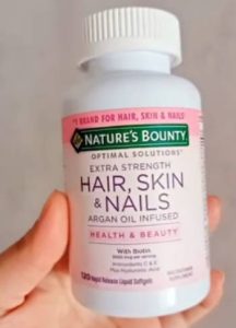 Read more about the article Nature’s Bounty Hair, Skin and Nails Review: Is It Worth It?