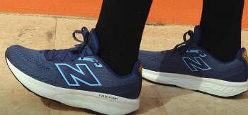 new balance 520 v8