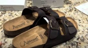 Read more about the article Autenti Sandals Vs. Birkenstock: In-Depth Differences