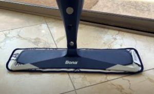 Read more about the article Bona Spray Mop Reviews From My Personal Experience