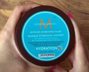 Read more about the article Moroccanoil Intense Hydrating Mask Reviews From My Personal Experience