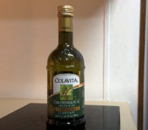 Read more about the article Colavita Extra Virgin Olive Oil Reviews: Is It Worth It?