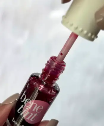 benefit rose tint