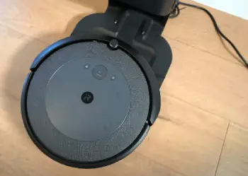 roomba i3 vs i4
