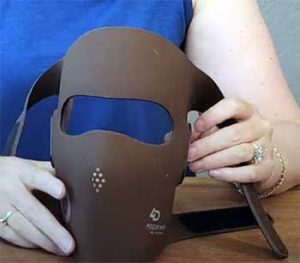 Read more about the article JOVS 4D Laser Light Therapy Mask Reviews: Why I’m Obsessed With It?