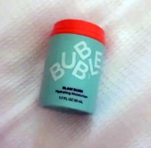 Read more about the article Bubble Slam Dunk Moisturizer Review: Is It Worth It?