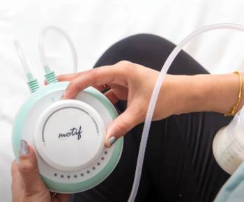 motif twist breast pump