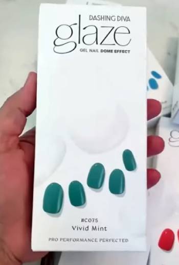 dashing diva nail strips