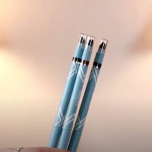 Read more about the article Prime Eyes Glide Eyeliner Review From My Honest Experience