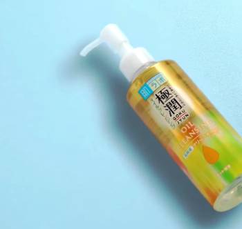 rohto hadalabo gokujun cleansing oil