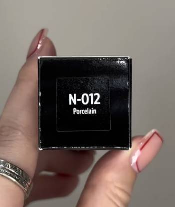 bobbi brown skin foundation