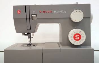 singer 4423 heavy duty sewing machine