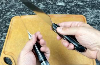 chicago cutlery vs Henckels