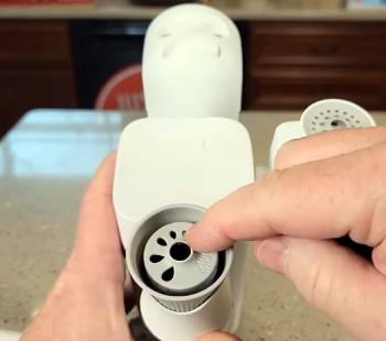 glade vs febreze plug in