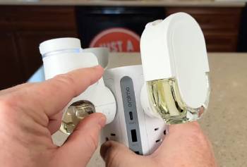 glade vs febreze plug in