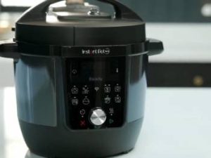 Read more about the article Instant Pot Pro Vs. Pro Plus: Is It Worth It?