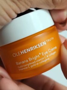 Read more about the article Ole Henriksen Eye Cream Review From My Honest Experience