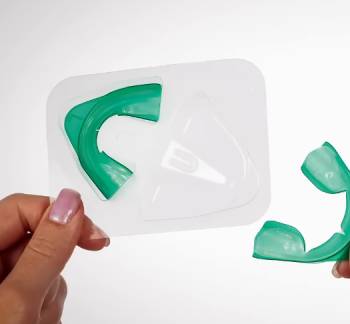 opalescence go vs crest whitestrips