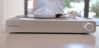 victrola stream carbon