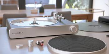 victrola stream carbon