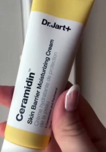 Read more about the article Dr Jart Ceramidin Cream Review From My Personal Experience