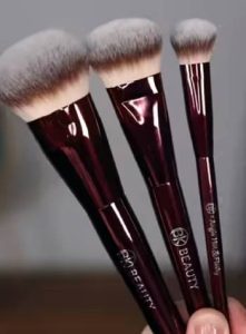 Read more about the article Bk Beauty Brush Reviews: Is It Worth It?