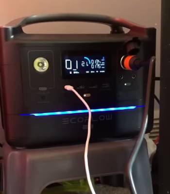 jackery 300 vs 300 plus