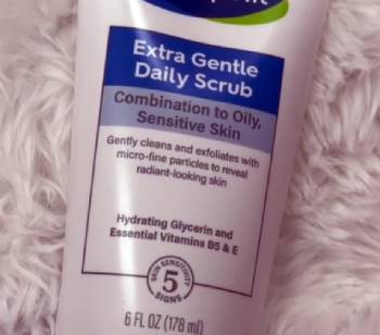 cetaphil extra gentle daily scrub