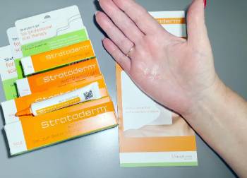 strataderm vs mederma