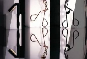 Read more about the article Tweezerman Eyelash Curler Review From My Personal Experience