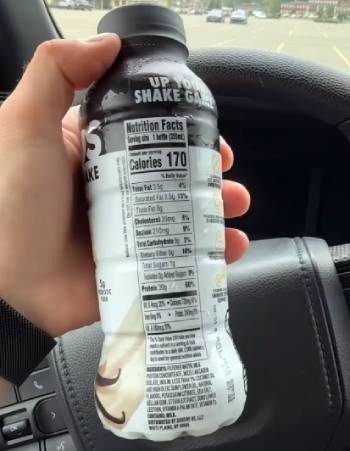 oikos protein shake