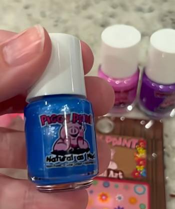 piggy paint nail polish