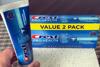 crest pro-health clean mint toothpaste